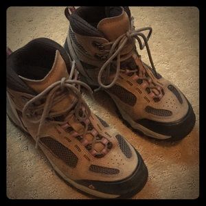 Vasque hiking boots
